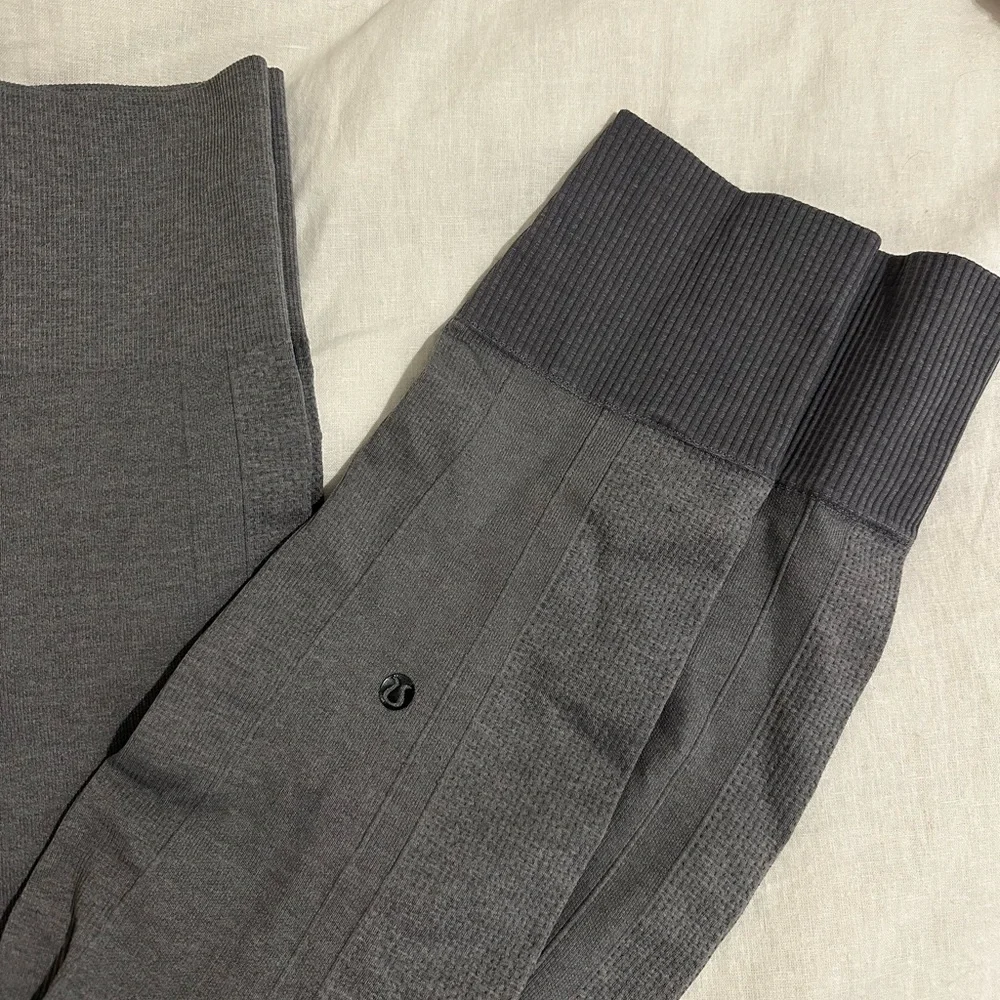 lululemon athletica Women's Gray High-Rise Seamless Leggings